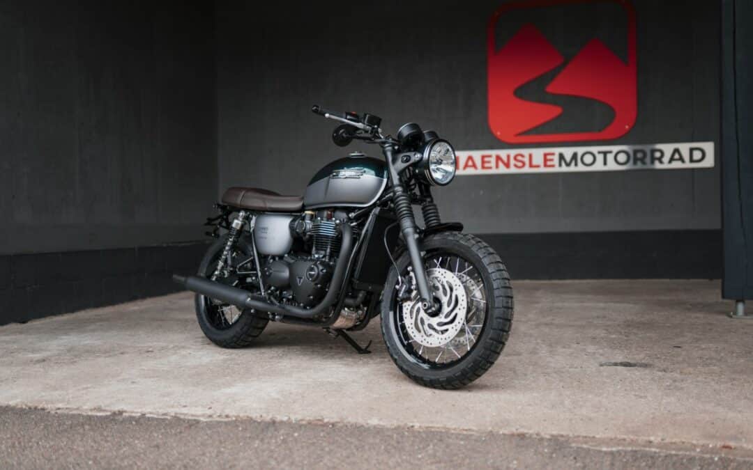 Triumph Bonneville T120 Black Hinckley Legend