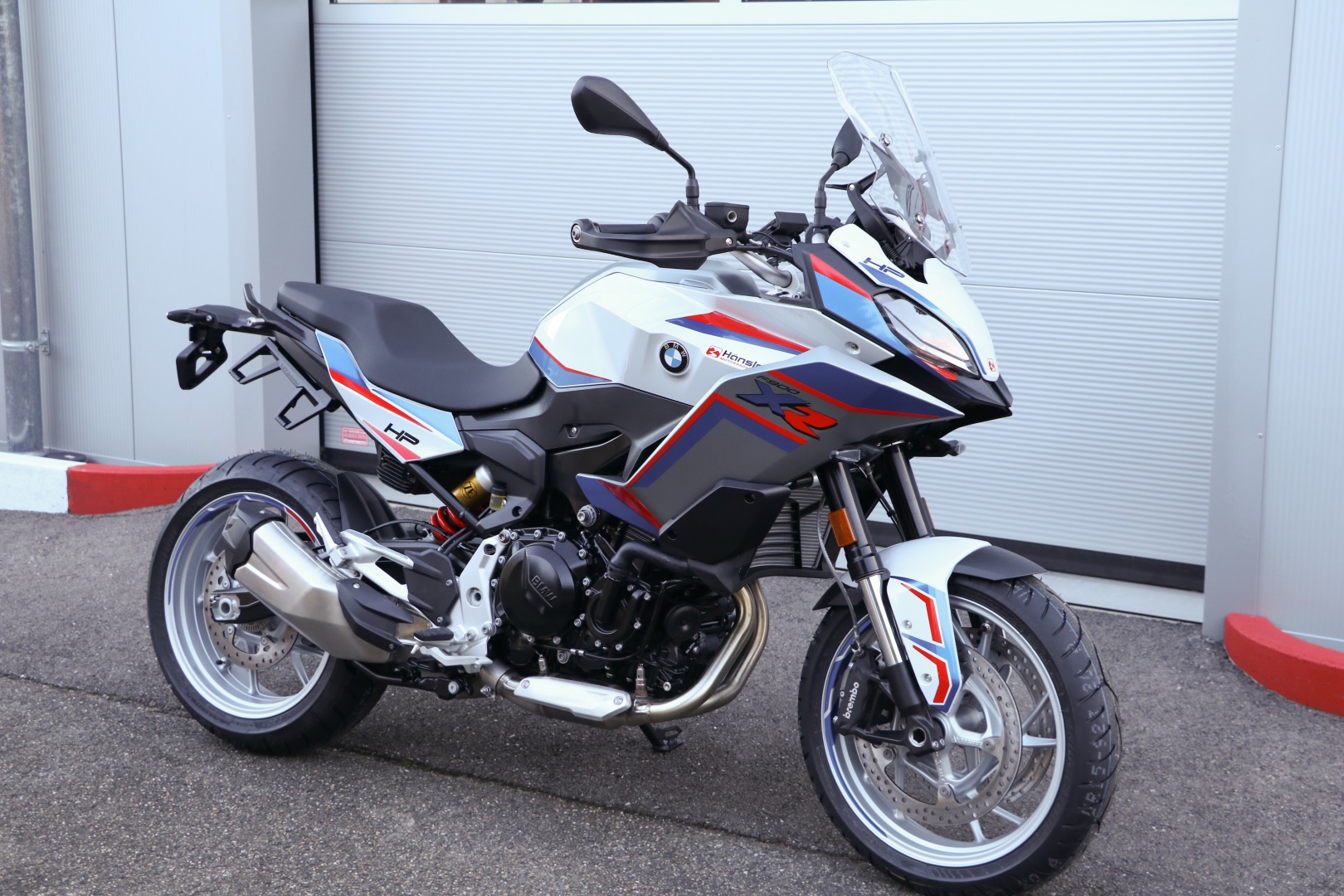 Bmw F 900 Xr Und F 900 R Ab 1 2 Bei Uns Haensle Motorradsport